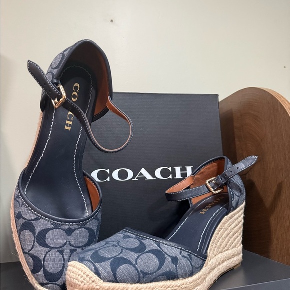 Coach Kimberly Signature Chambray Espadrille Wedges Size 9.5 - Picture 10 of 10